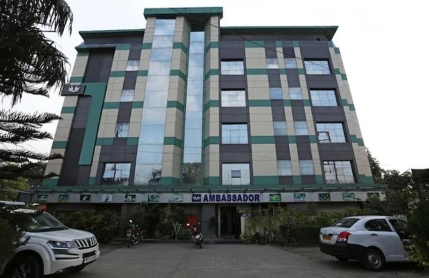 Hotel Ambassador Chocolate Inn Kalyani Bagian luar foto